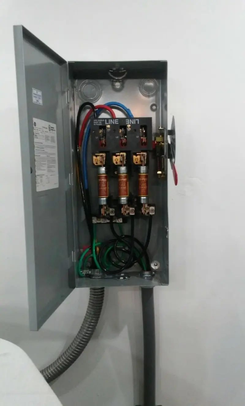 Three-phase disconnect switch installed for Electrical Wiring & Rewiring in Bellville